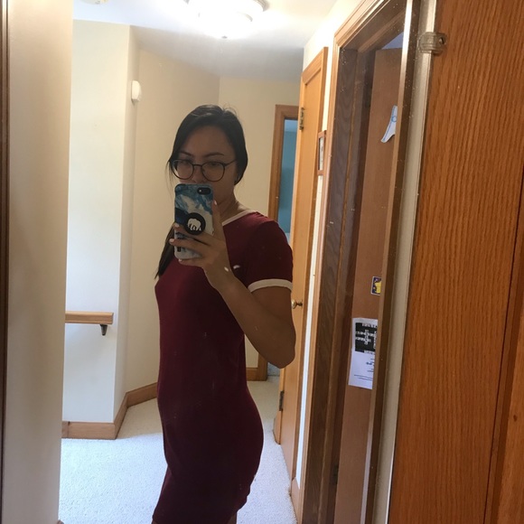 t-shirt dress - Picture 4 of 4